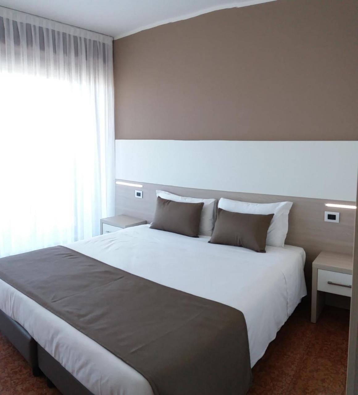 Apartahotel All'adige Verona