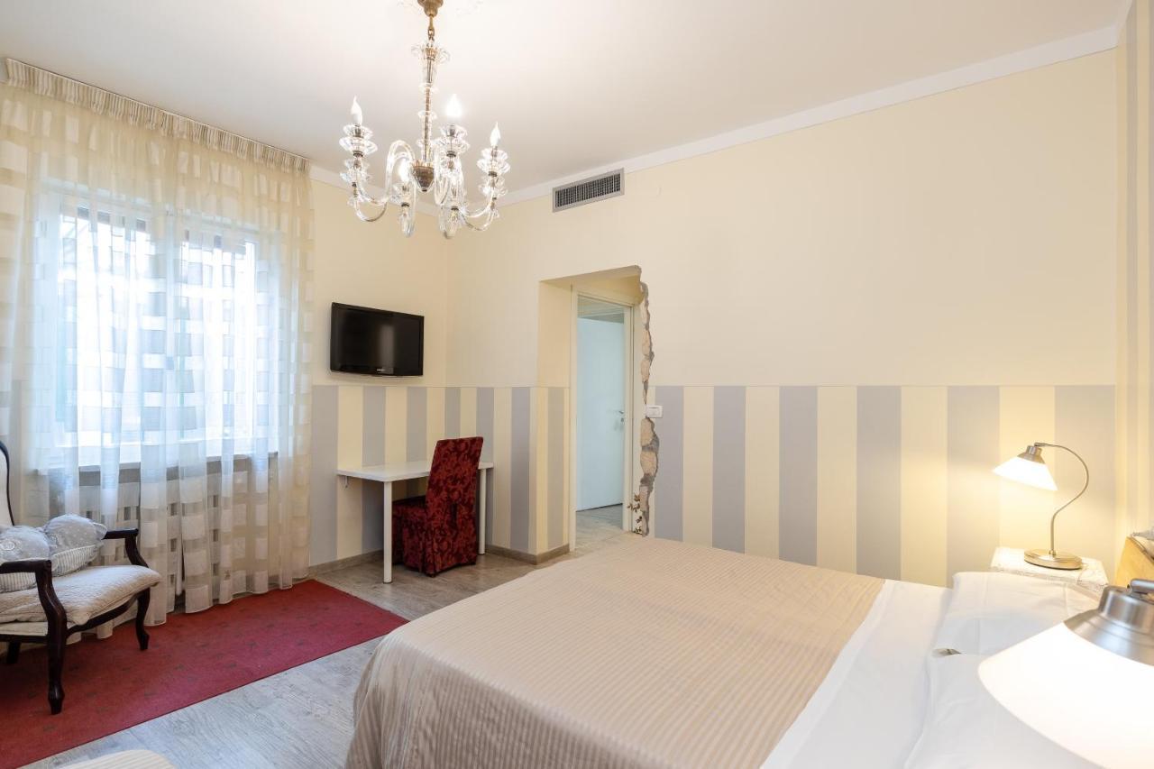 Accademia Bed and breakfast 2*