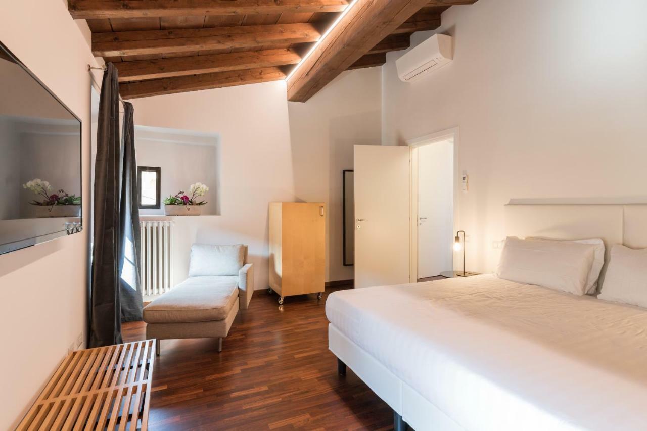 Santa Cecilia Apartment