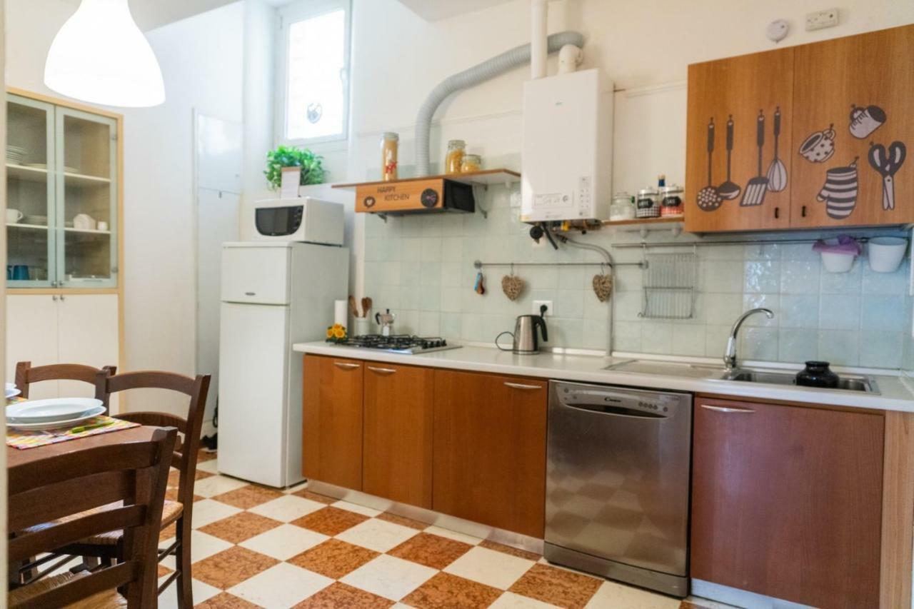 Domus - Accogliente Residenza Rocchetto A 25mt Da Piazza Erbe *