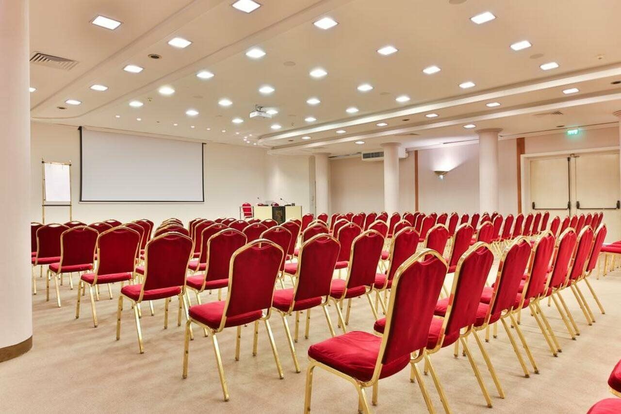 Leon D'oro Hotel 4*