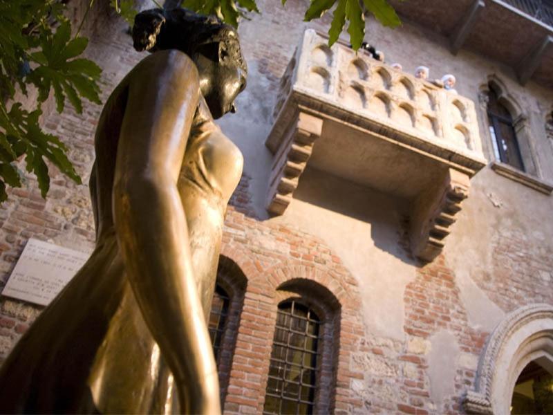 Santa Lucia