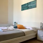 A Due Passi Da Giulietta-Casa Montecchi