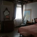 Palazzo Camozzini Apartments