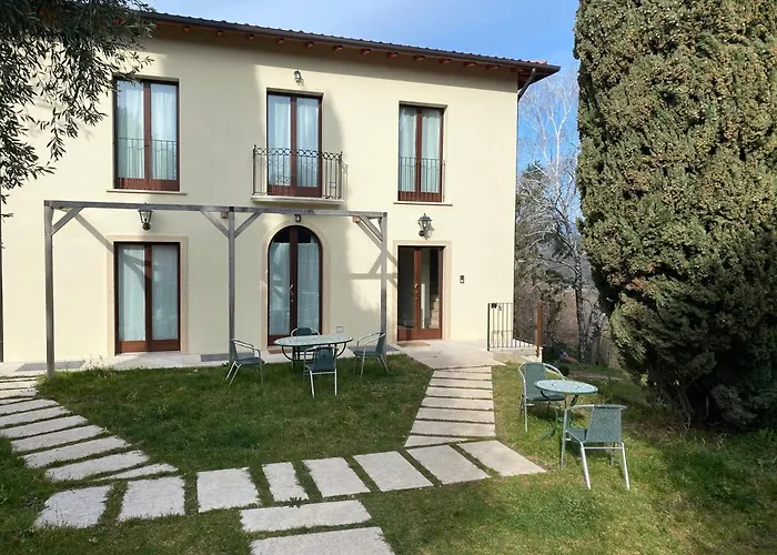 Residenza Cipressi e Olivi