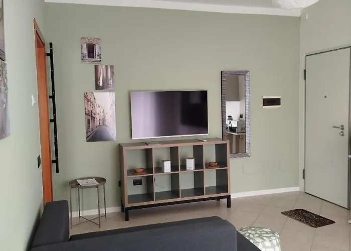 Apt Near Expo And Center 9
