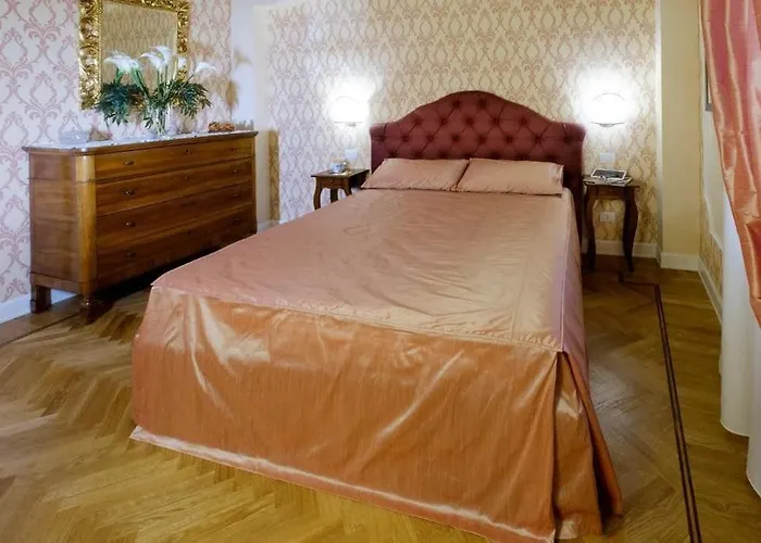 Guesthouse Al Chiostro De San Salvar