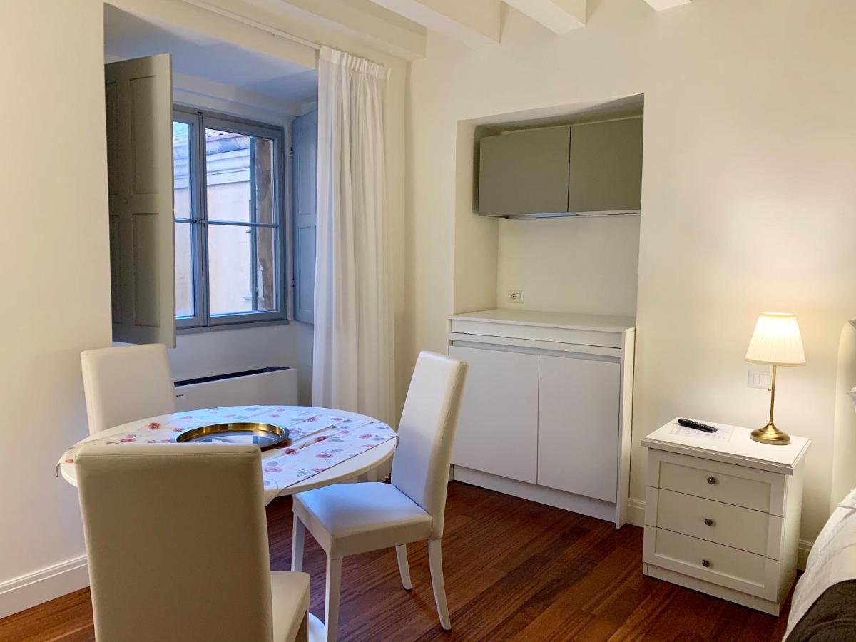 Cavour44 - Palazzo Canossa Appartamento *