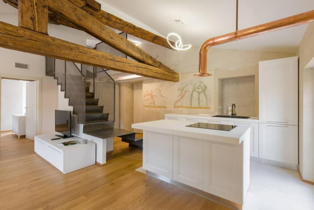Luxury Design Apt With Amazing View Appartamento