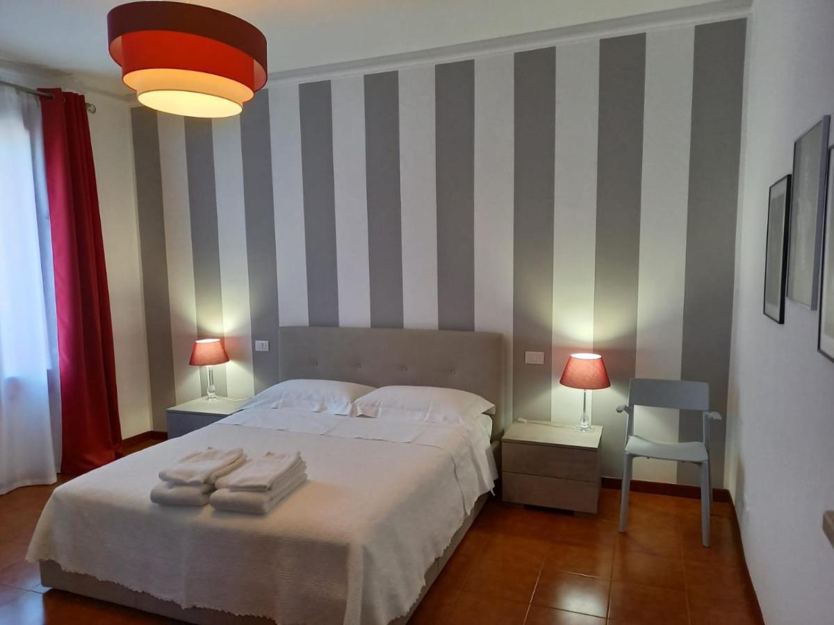 Roomscivico193 Affittacamere *