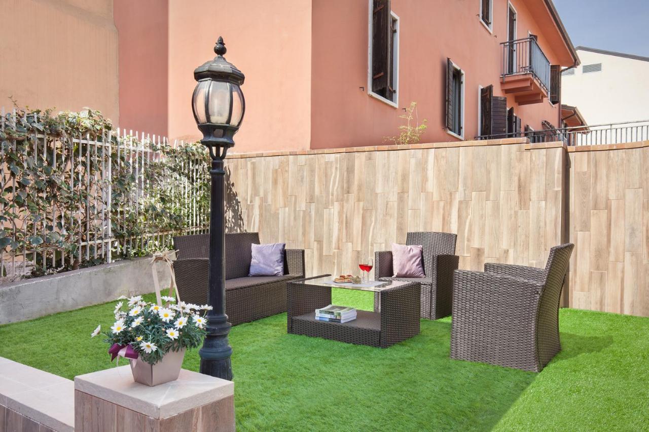 Apartment Garden