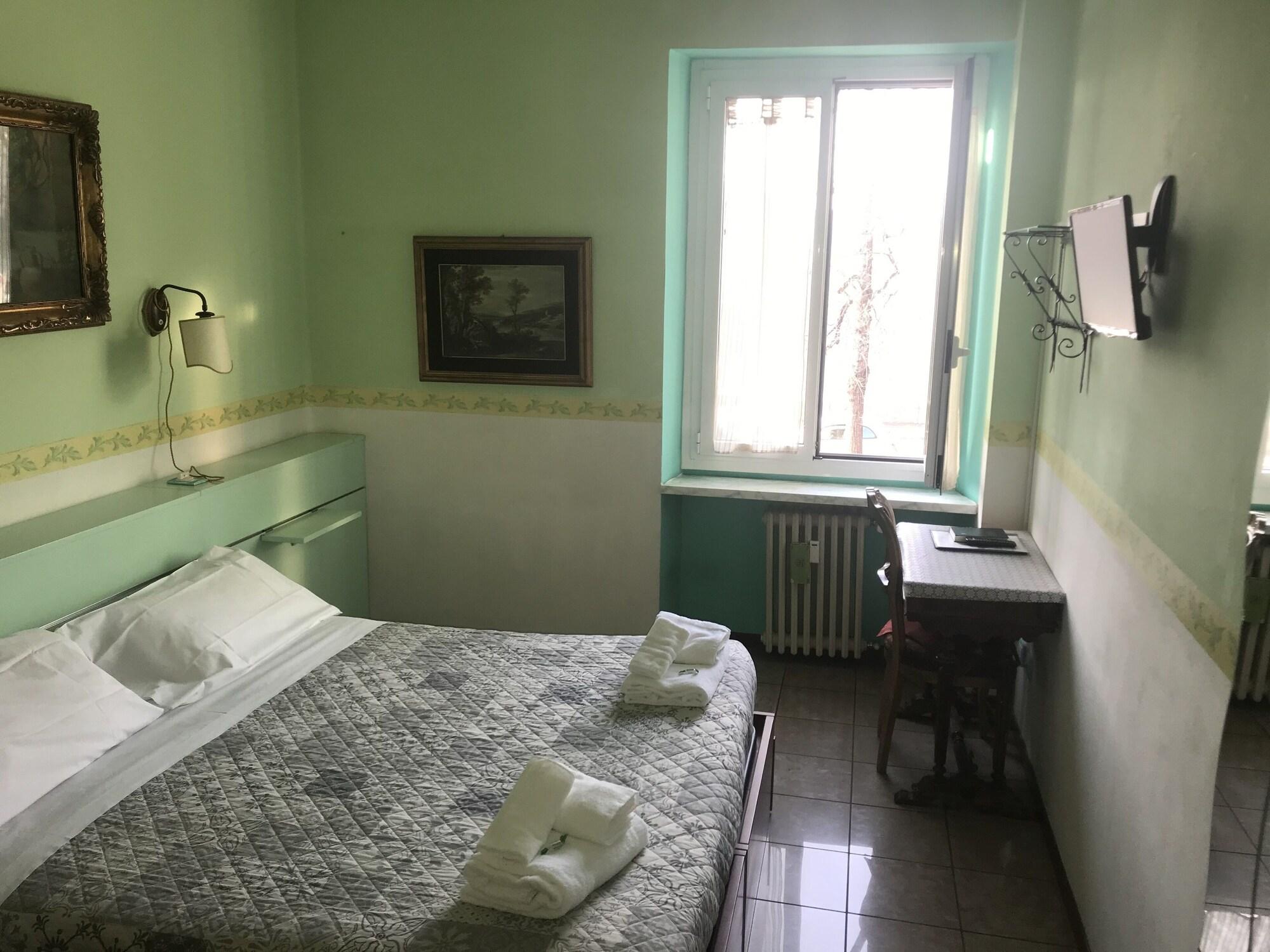 Ad Centrum Di Fraccaroli Fabio 2*