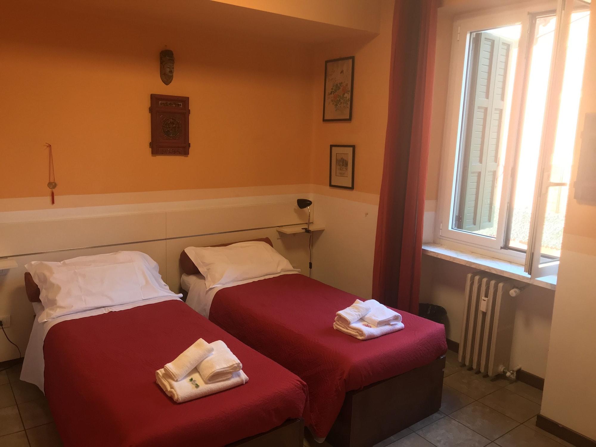 Ad Centrum Di Fraccaroli Fabio 2* Verona