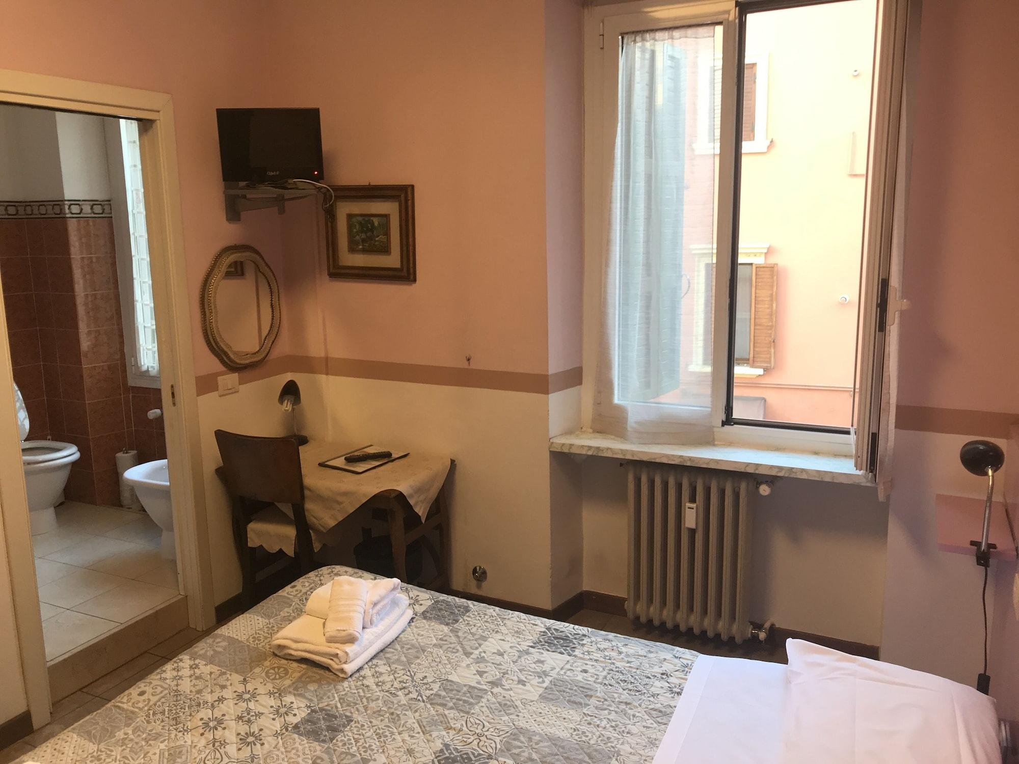 Ad Centrum Di Fraccaroli Fabio Hotel Verona