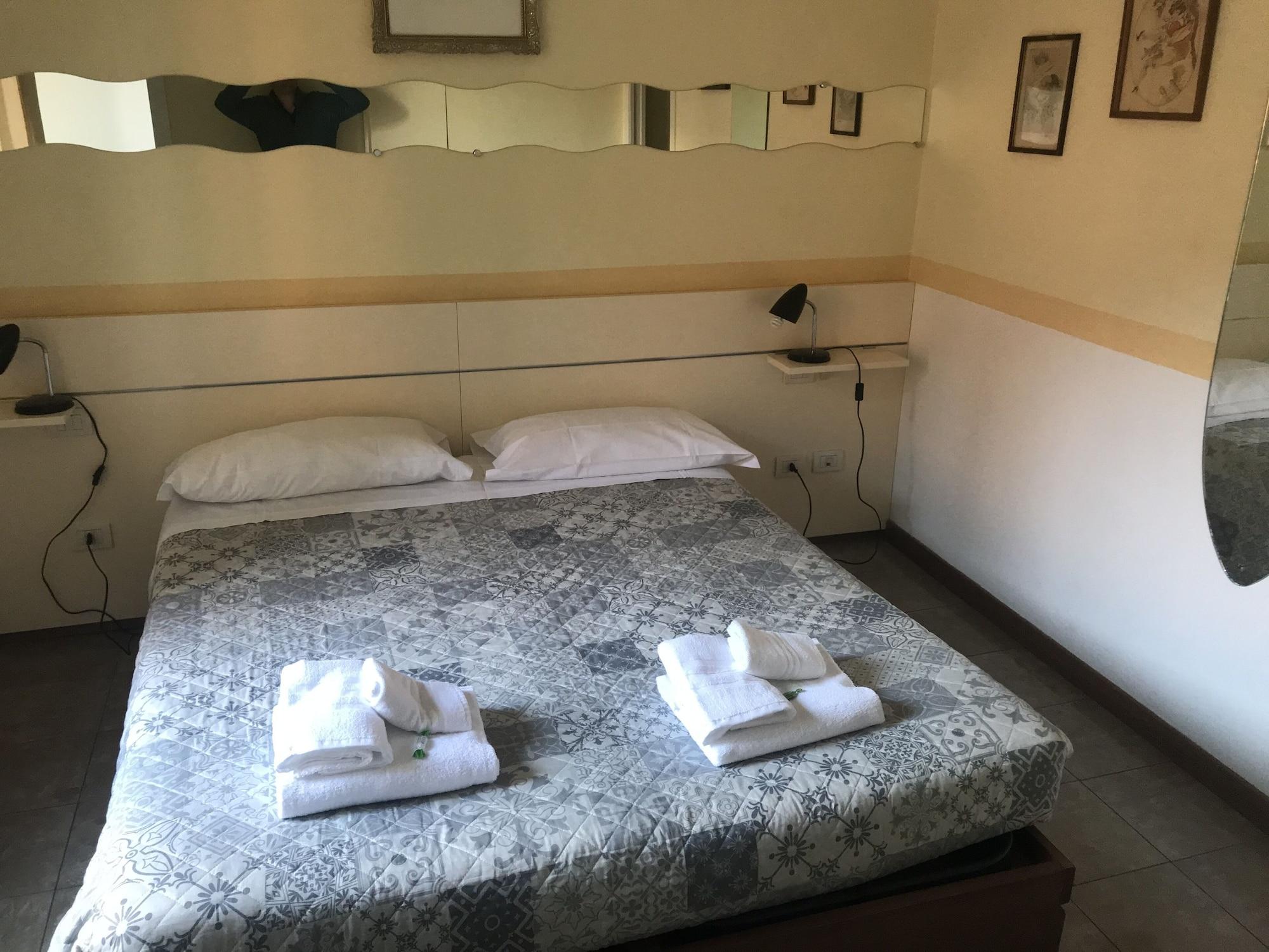 Ad Centrum Di Fraccaroli Fabio 2*
