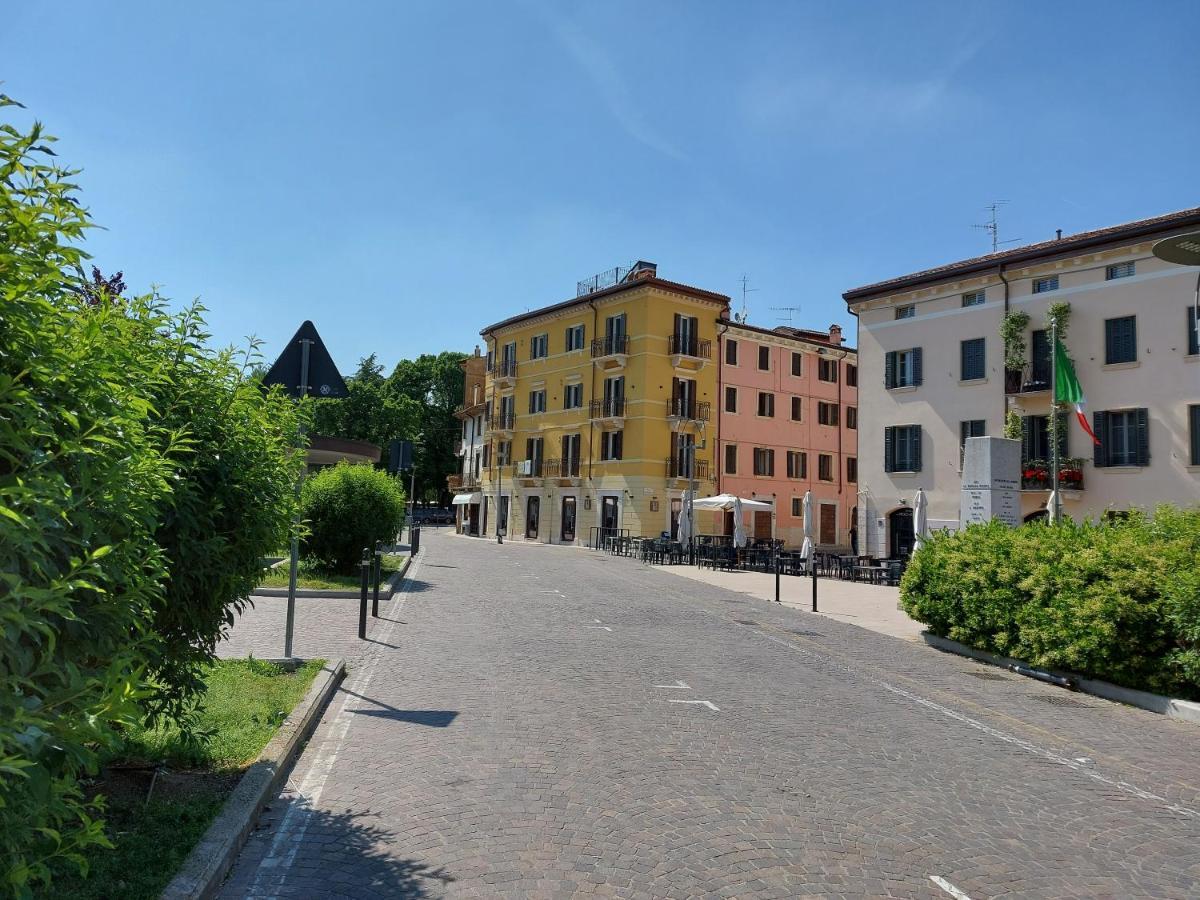Homethirtyfour * Verona