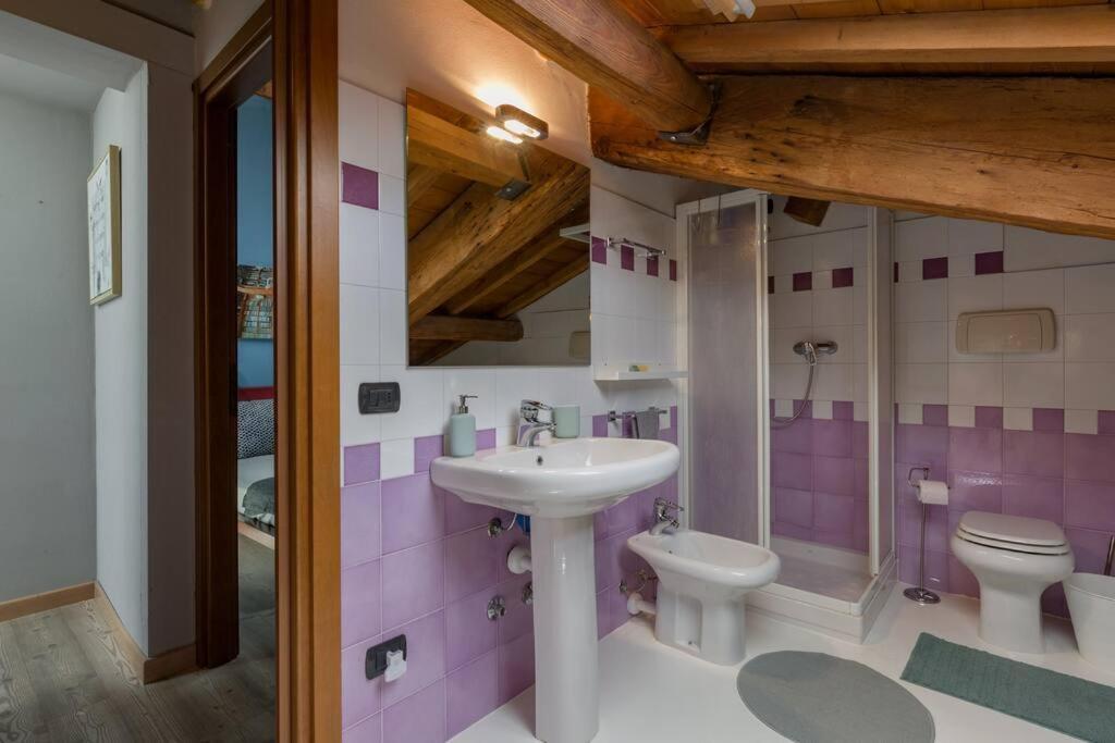 ***penthouse 4 Min To Arena Inside Fortress ! * Verona
