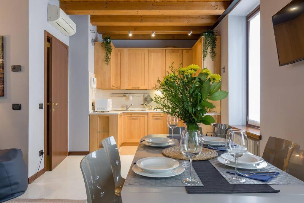 ***penthouse 4 Min To Arena Inside Fortress ! Apartment Verona