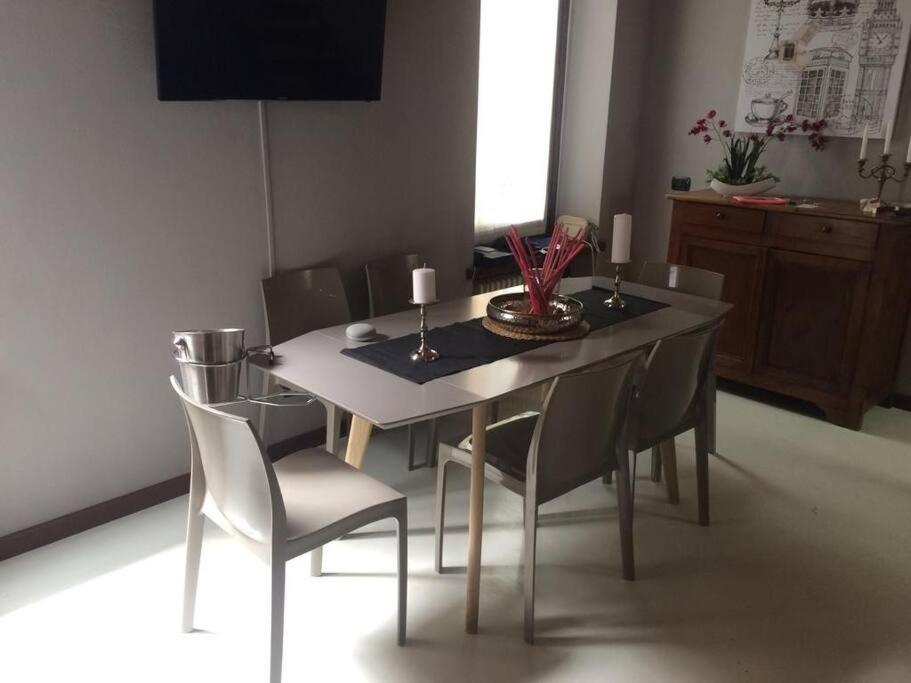***penthouse 4 Min To Arena Inside Fortress ! * Verona