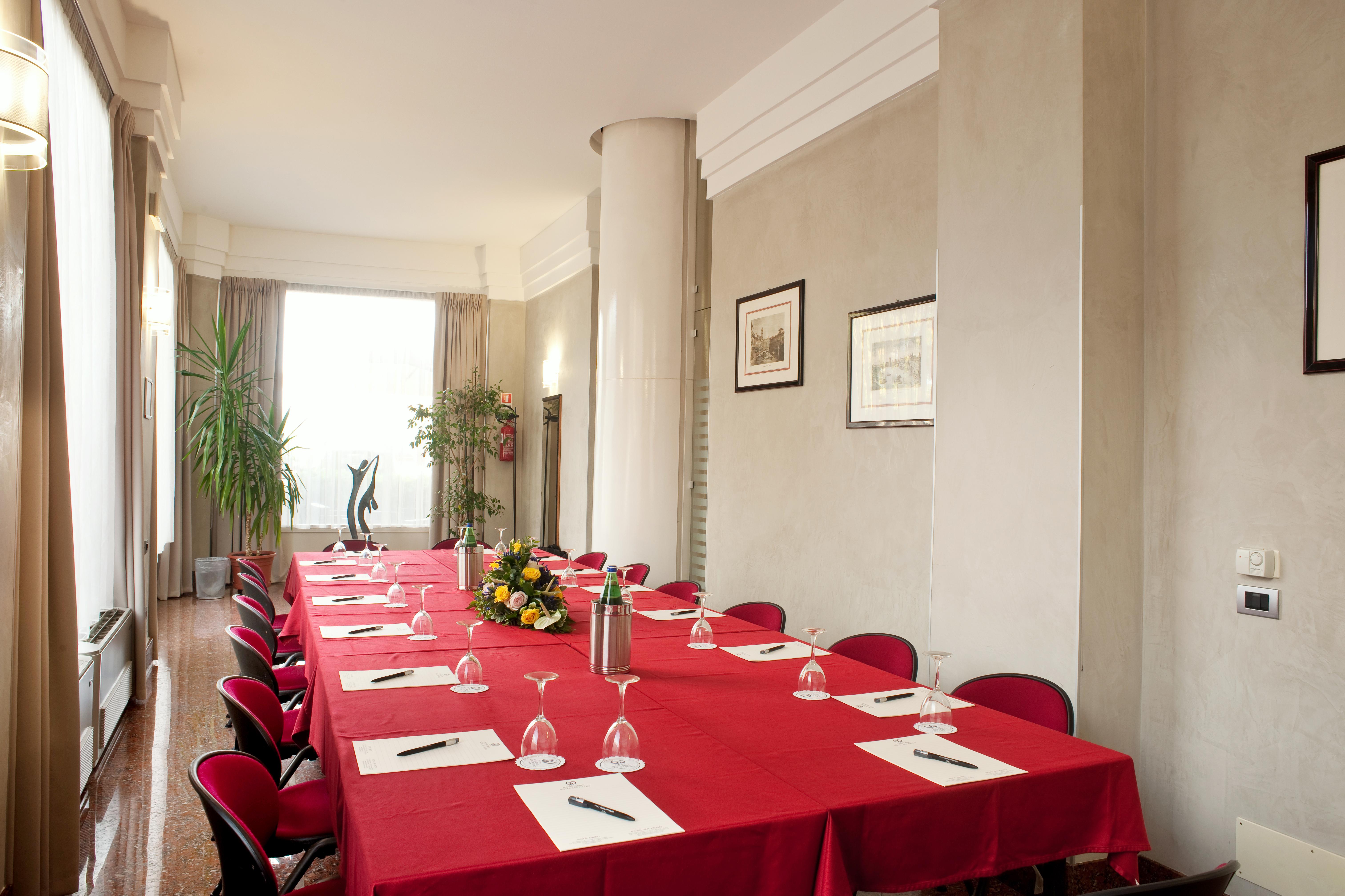 San Pietro Hotel