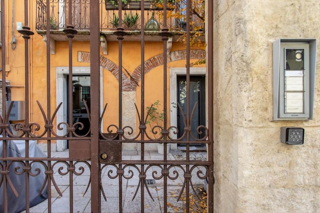 Apartamento Terrazza Fra Le Stelle Verona