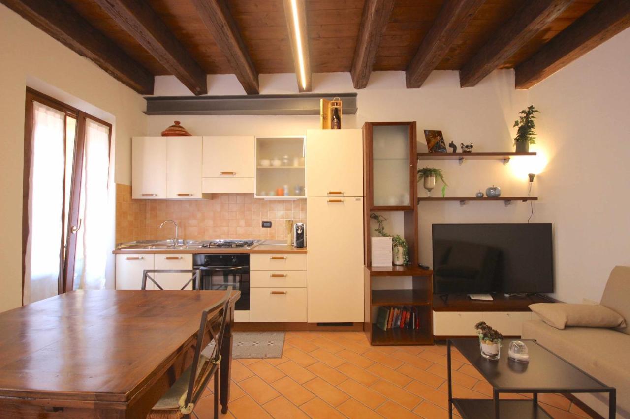 Apartment Vr Casa Di Mezzo *