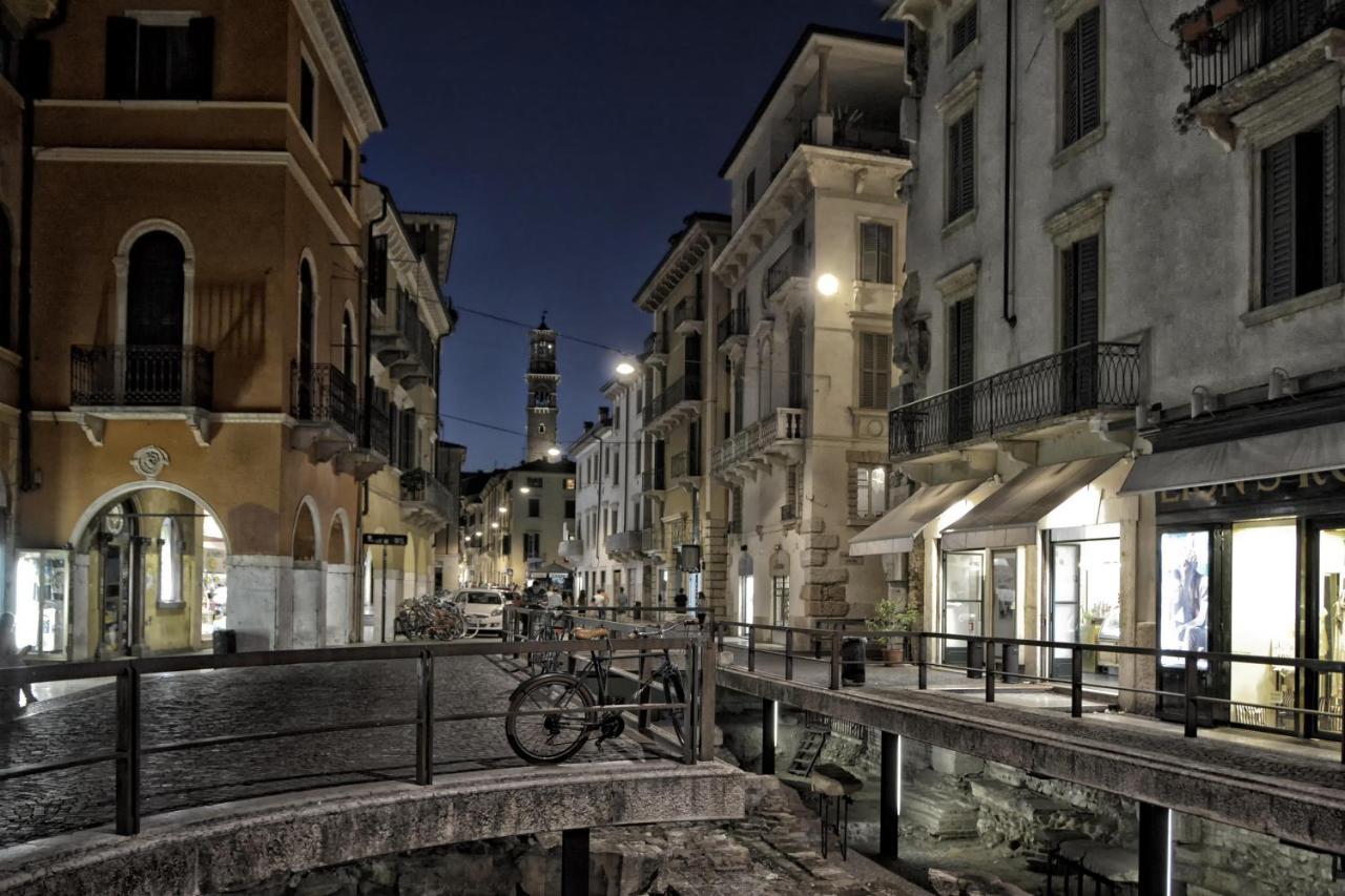 Domus - Centralissima E Antica Residenza Cappello Apartment Verona