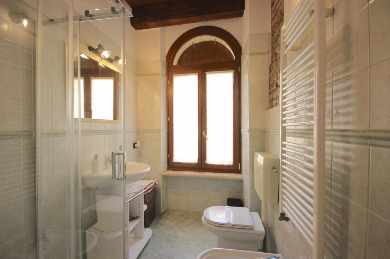 Vr Casa Di Mezzo Apartment