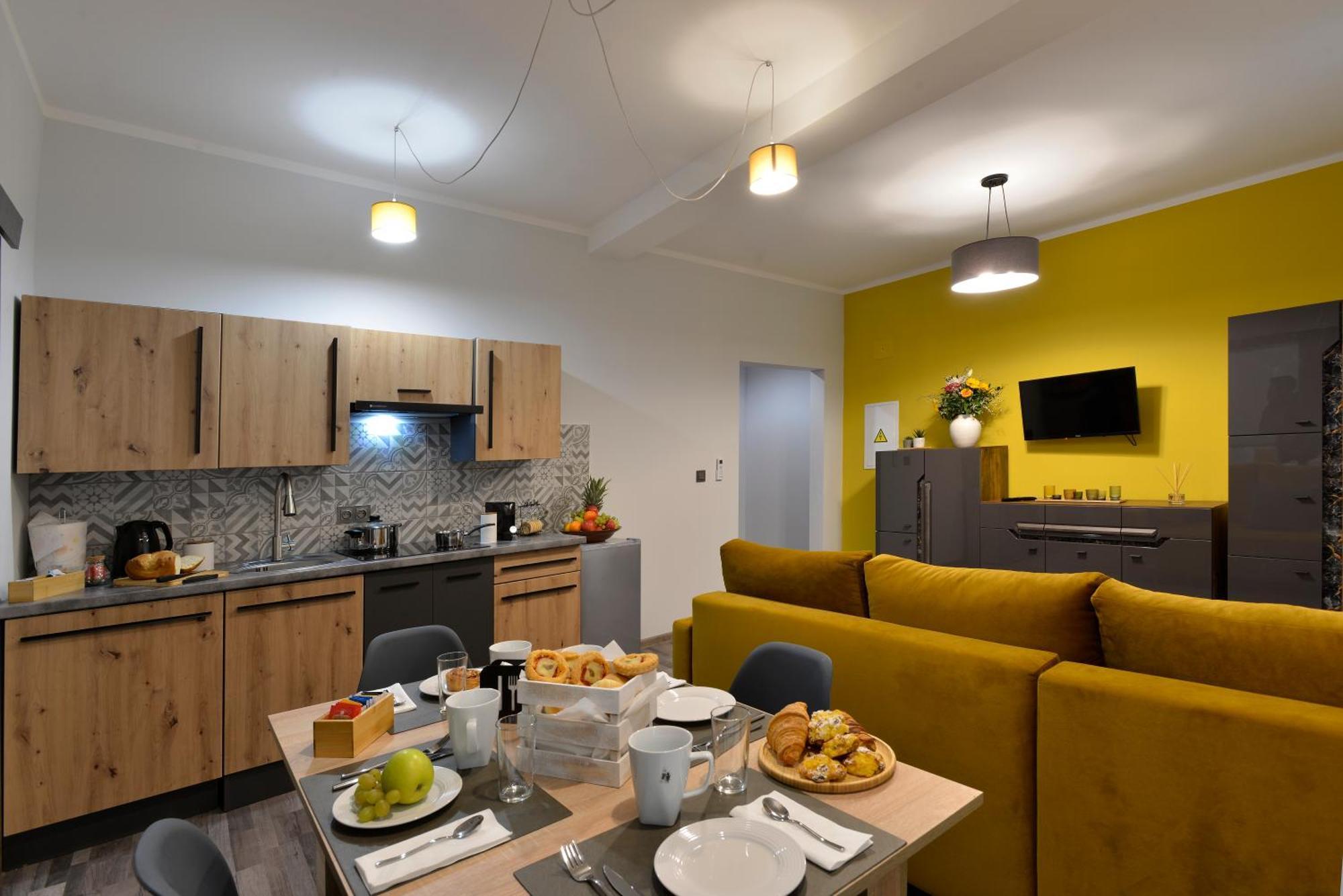 Apartamento Giallo Dalia By Maison 73 *