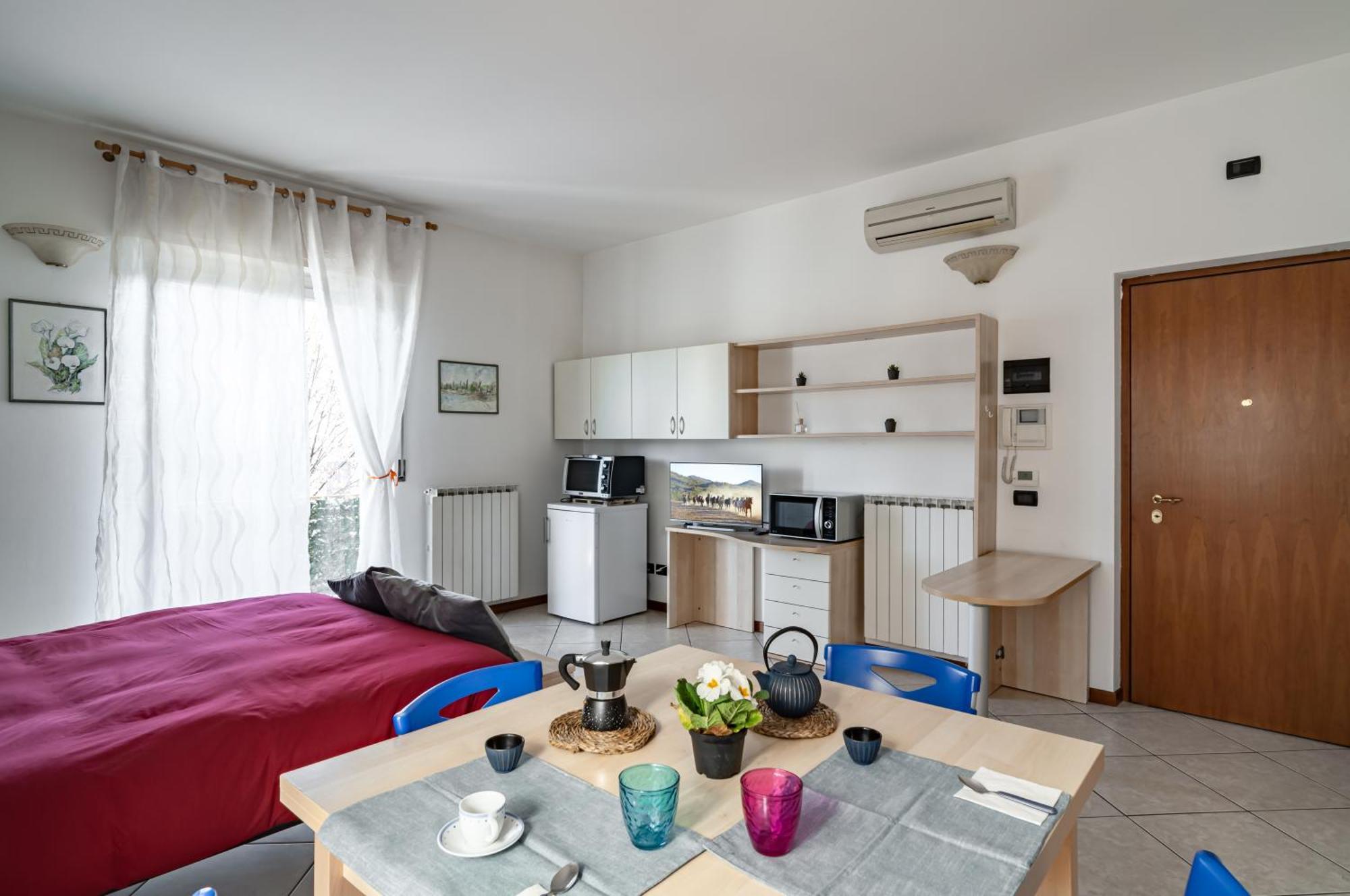 Ospedale Borgo Roma Cozy Studio W/private Parking! Apartment