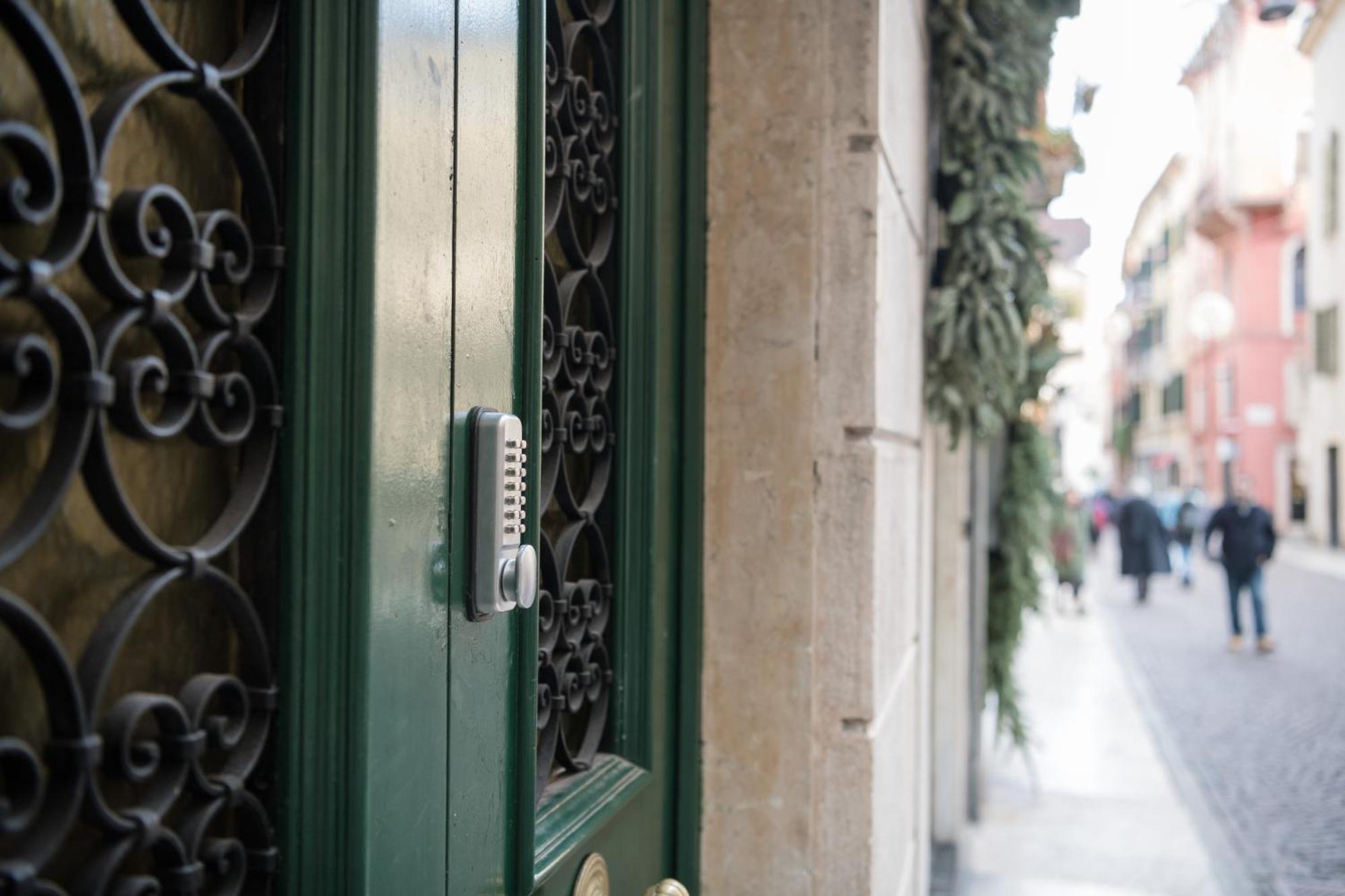 Boutique House Apartment *