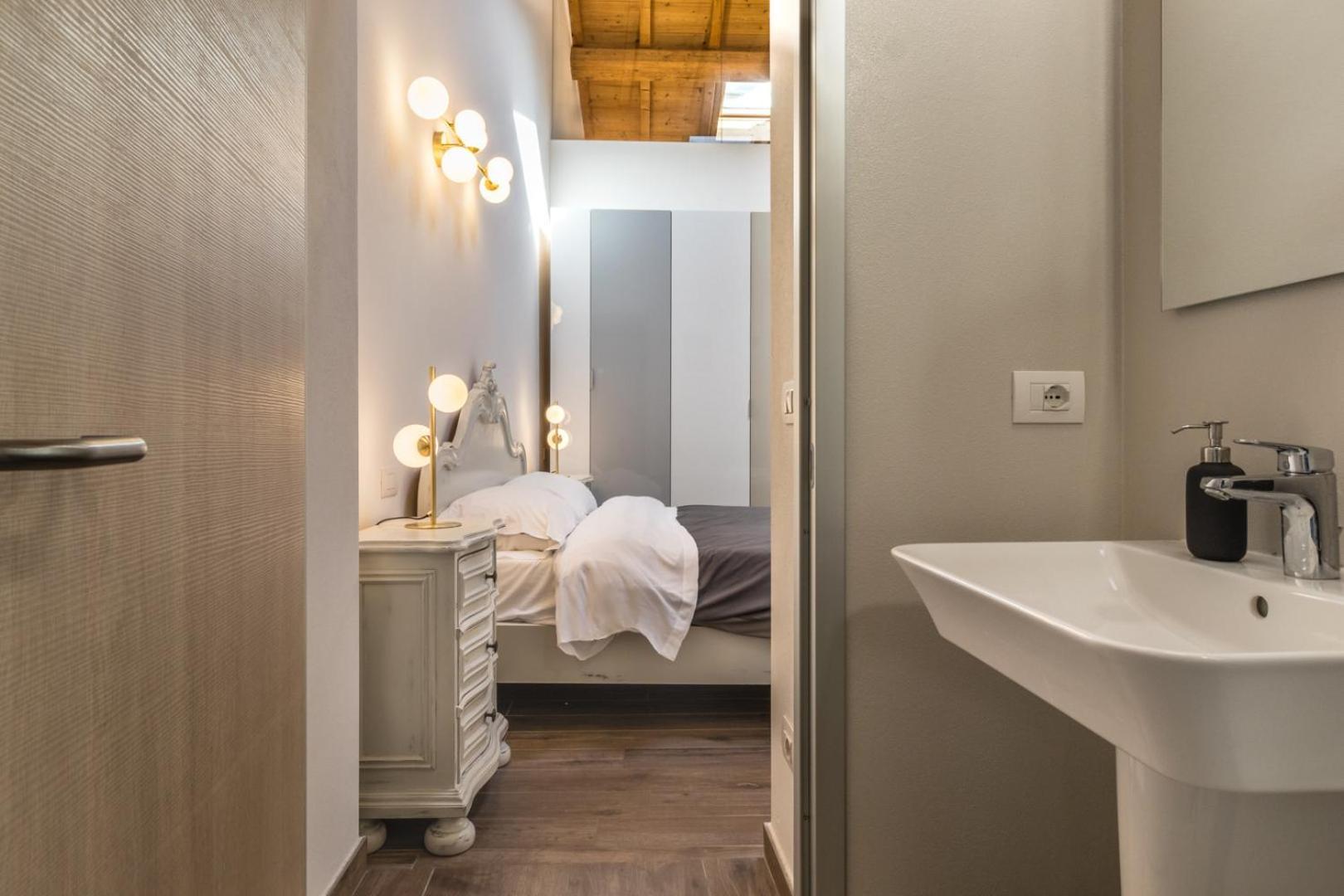 Veronetta Stunning Rooftop With Lift Aparthotel *