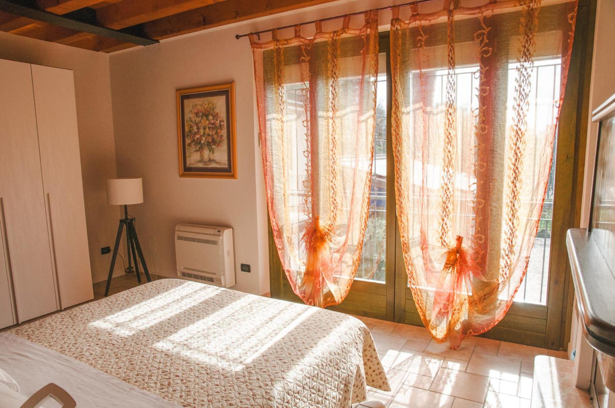 Casale Manzoni Apartamento *