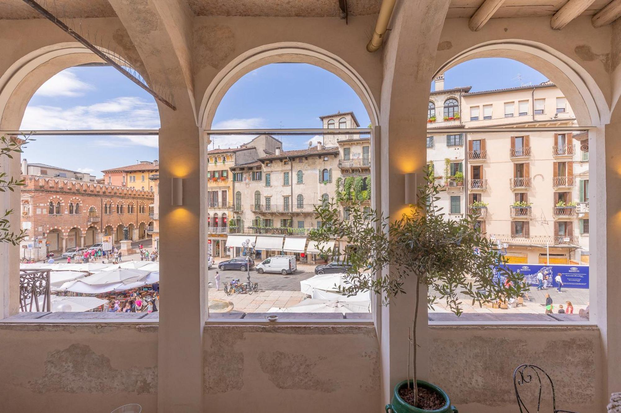 Corte Realdi Piazza Erbe Guest house