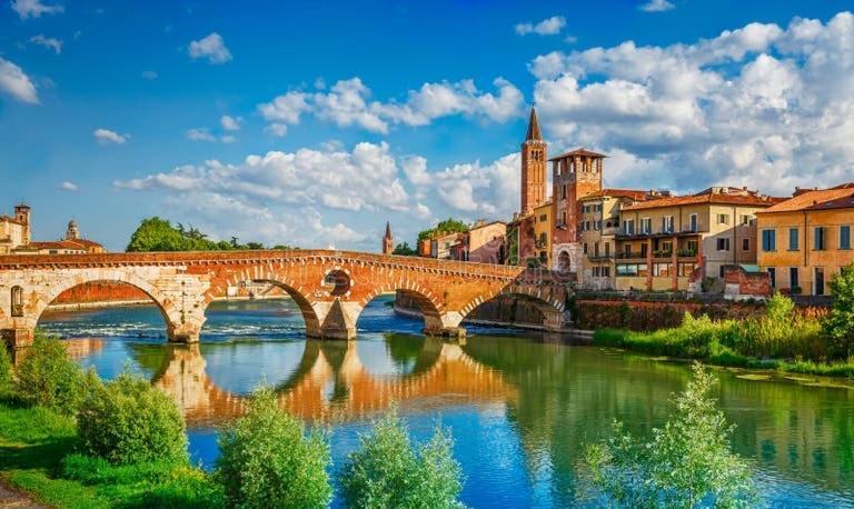 Elegant Relax Near Veron Center Fair Garda Appartamento