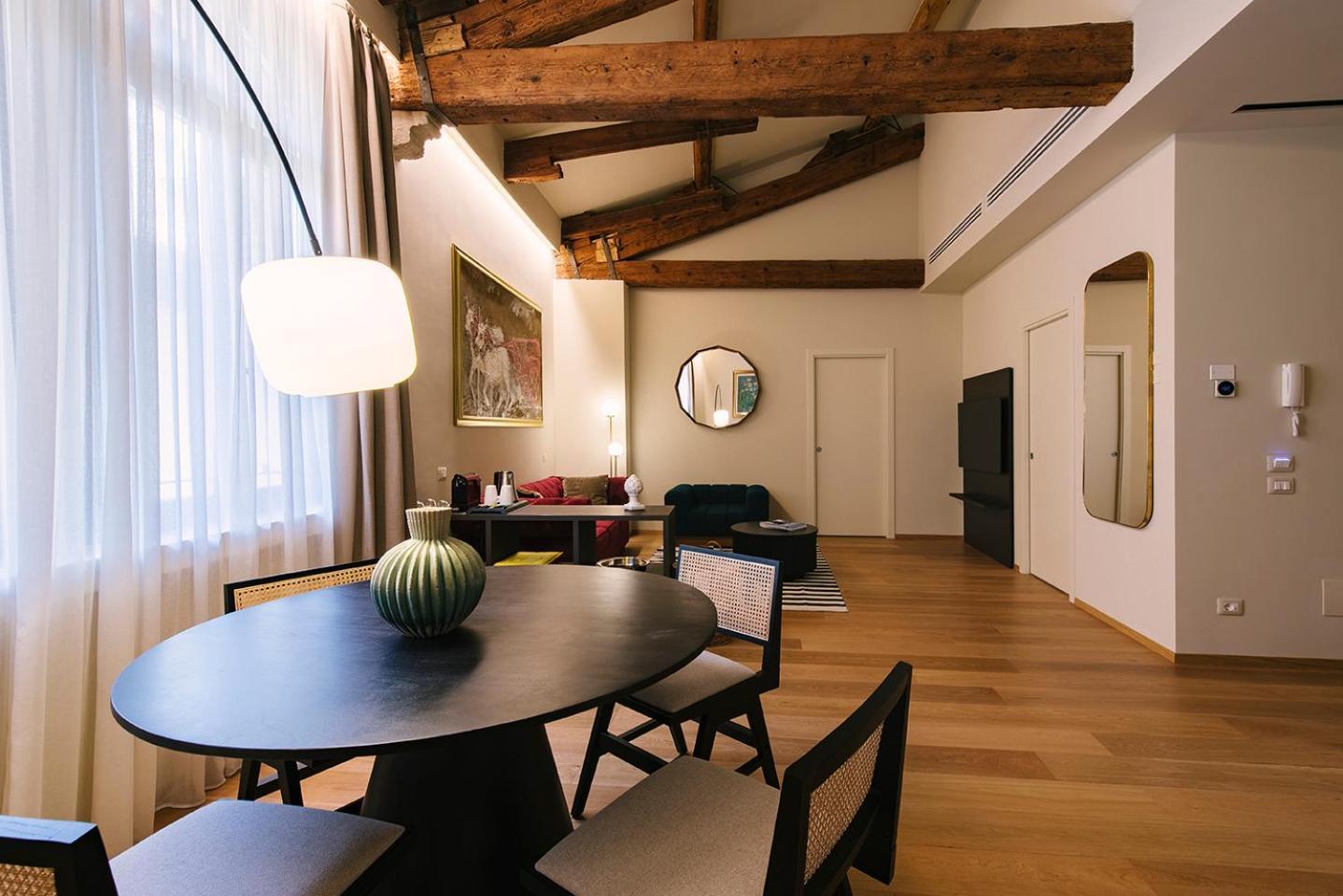 Palazzo Confalonieri Da Lisca Appartamento *