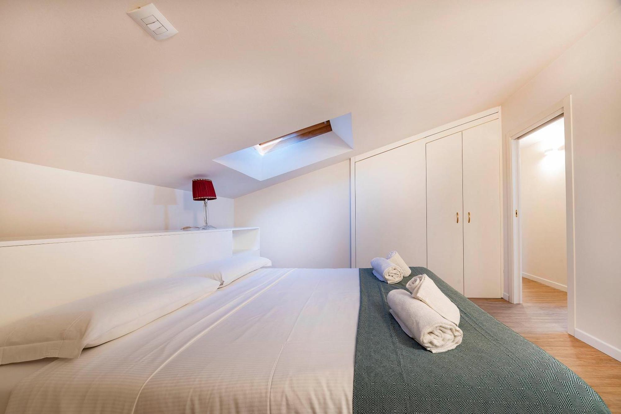 Italianflat - Sweet Mansarda In Corso Porta Nuova Apartamento *