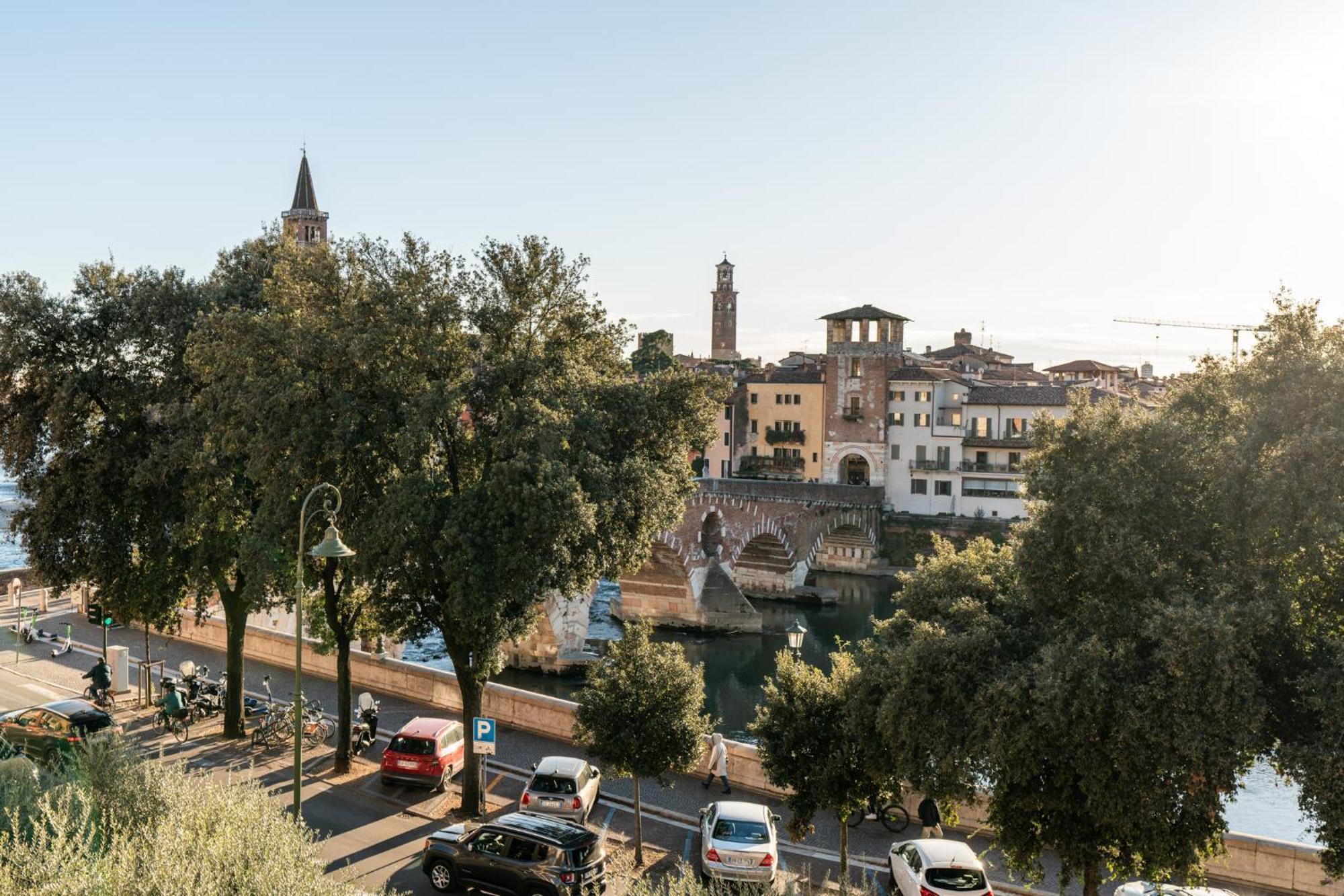 La Finestra Sul Ponte By Postcardsfrom Vérone