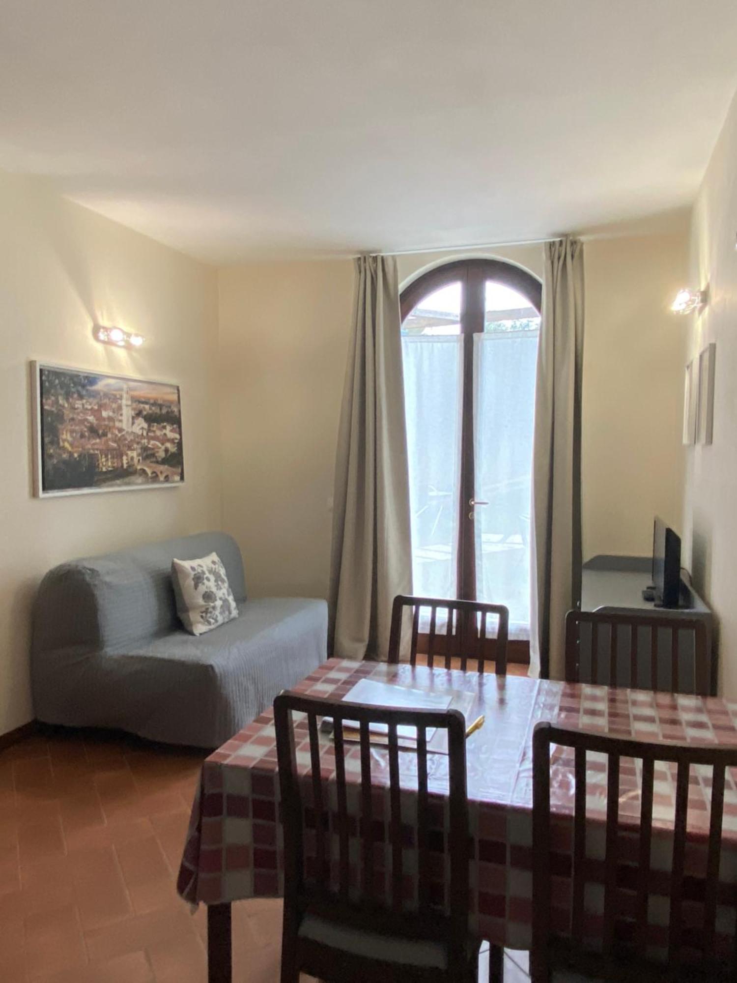 Residenza Cipressi E Olivi Appartamento *