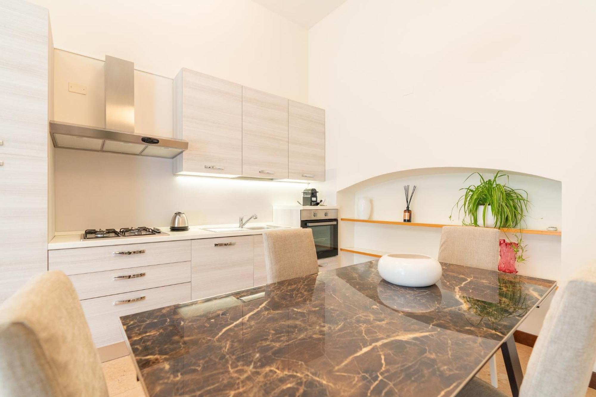 Domus - Palazzo Lugo Apartamento Verona