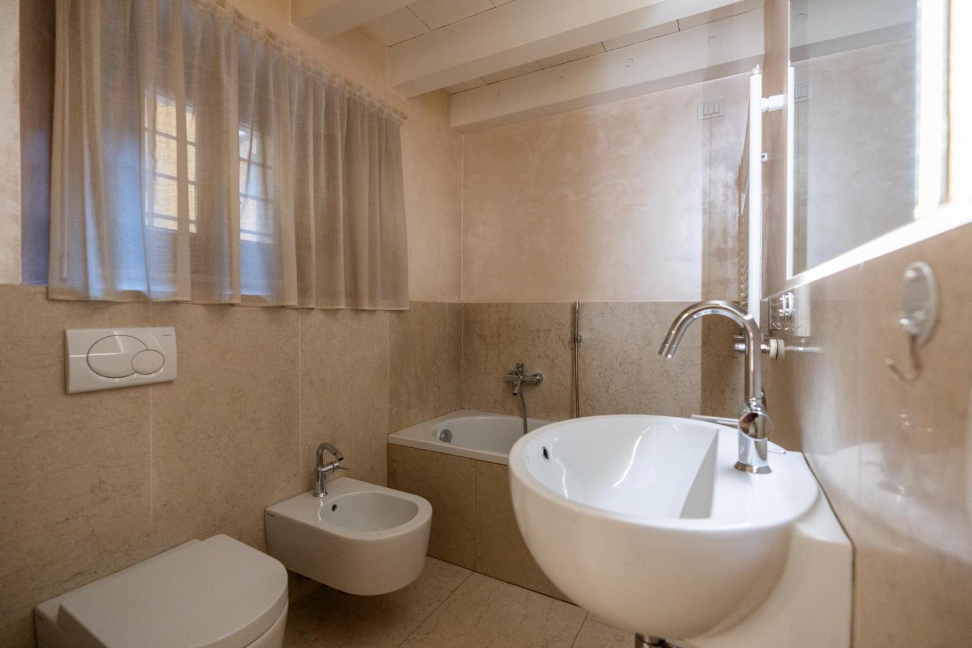 Domus - Palazzo Lugo Apartamento