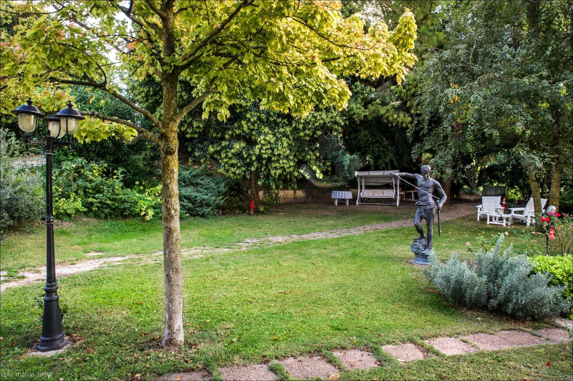 Isidoro Ampio Parco ,piscina Privata, Arte E Giochi , Fitness Villa