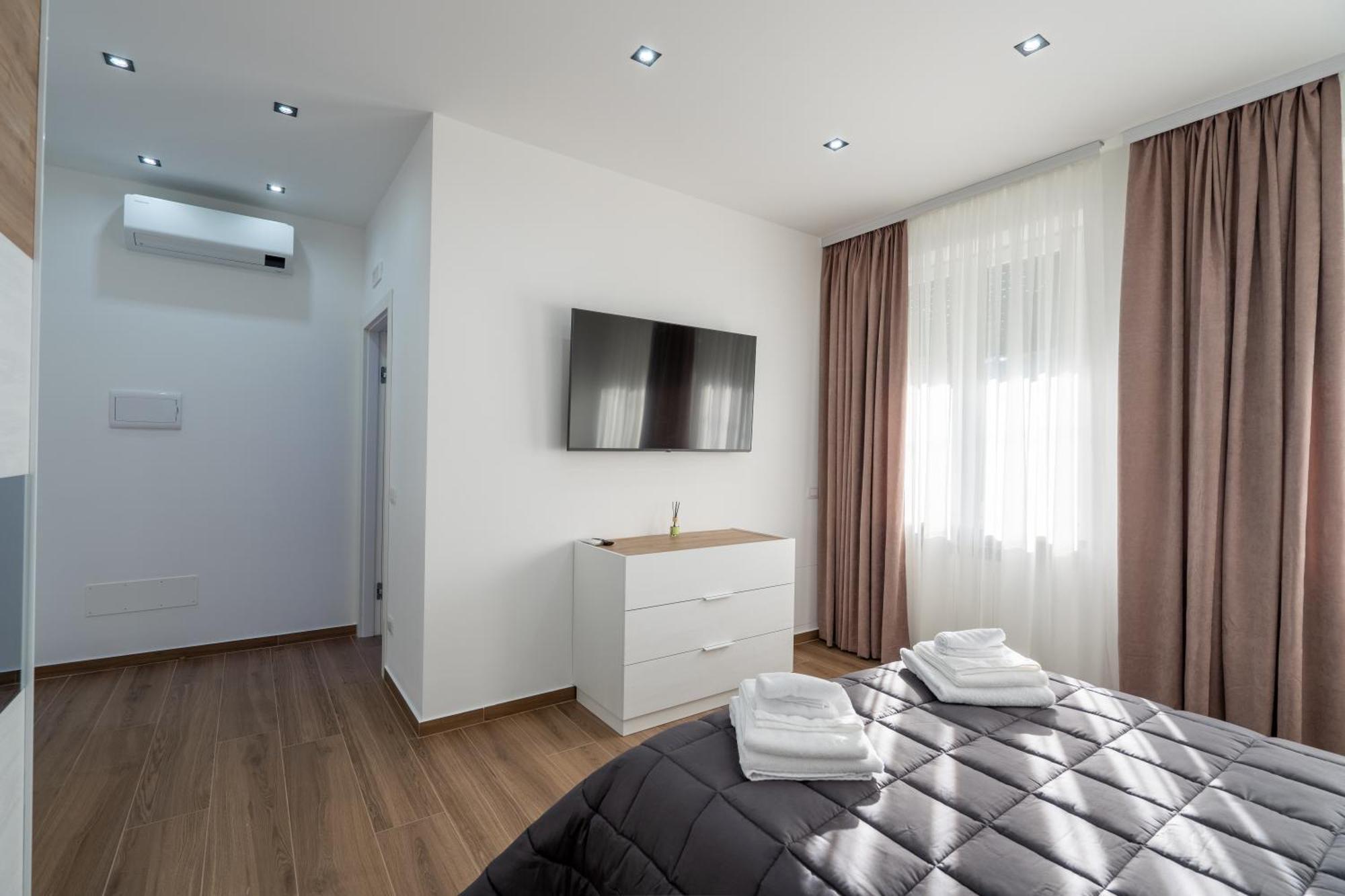 Apartment One Fiera With Private Bathroom *
