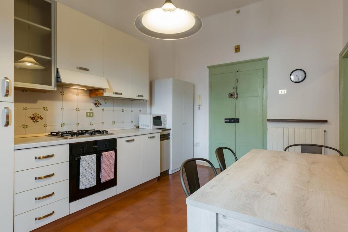 Cosy Apratment Near Portavescovo Train Station