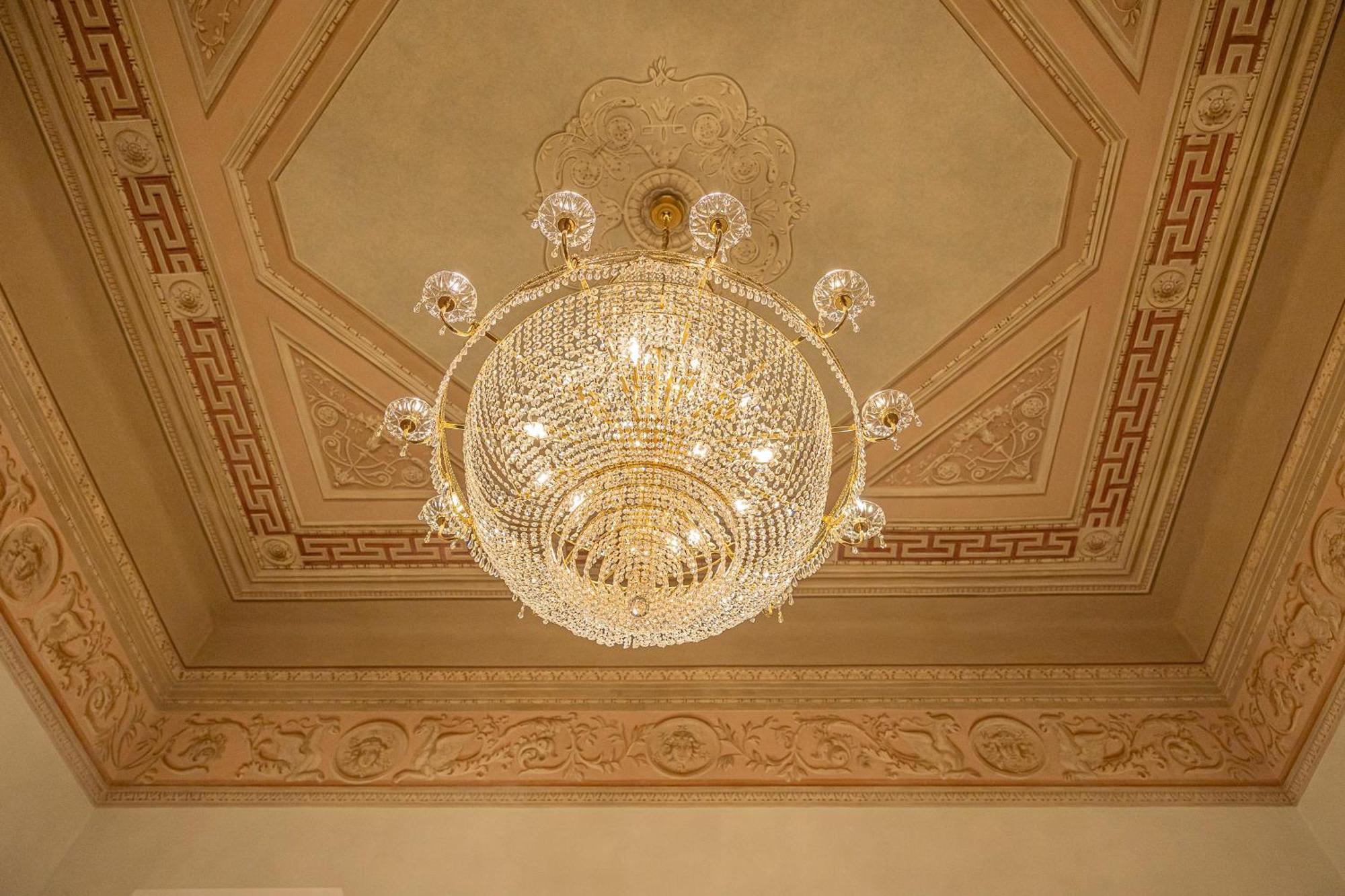 Palazzo Monga Boutique Pensión