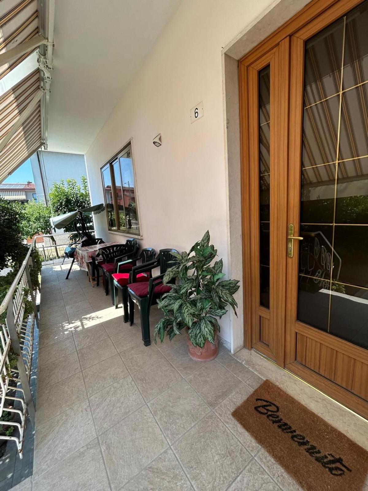 Apartment Venetian Style In