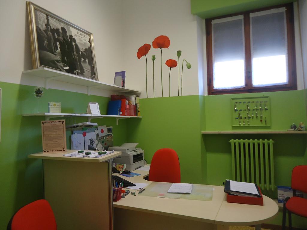 Hostal Protezione Della Giovane - Female *