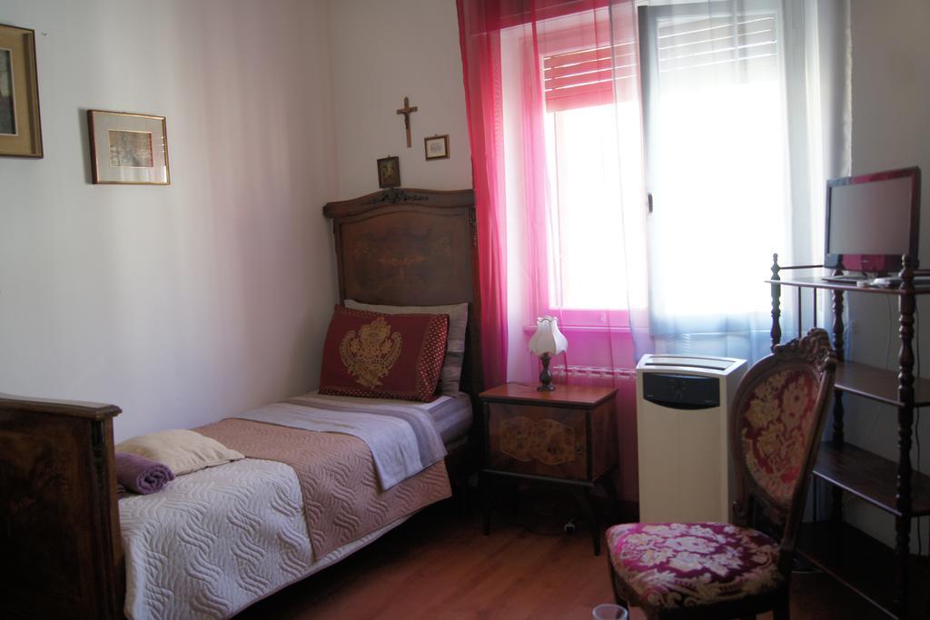 Maddalena Di San Zeno Bed and breakfast