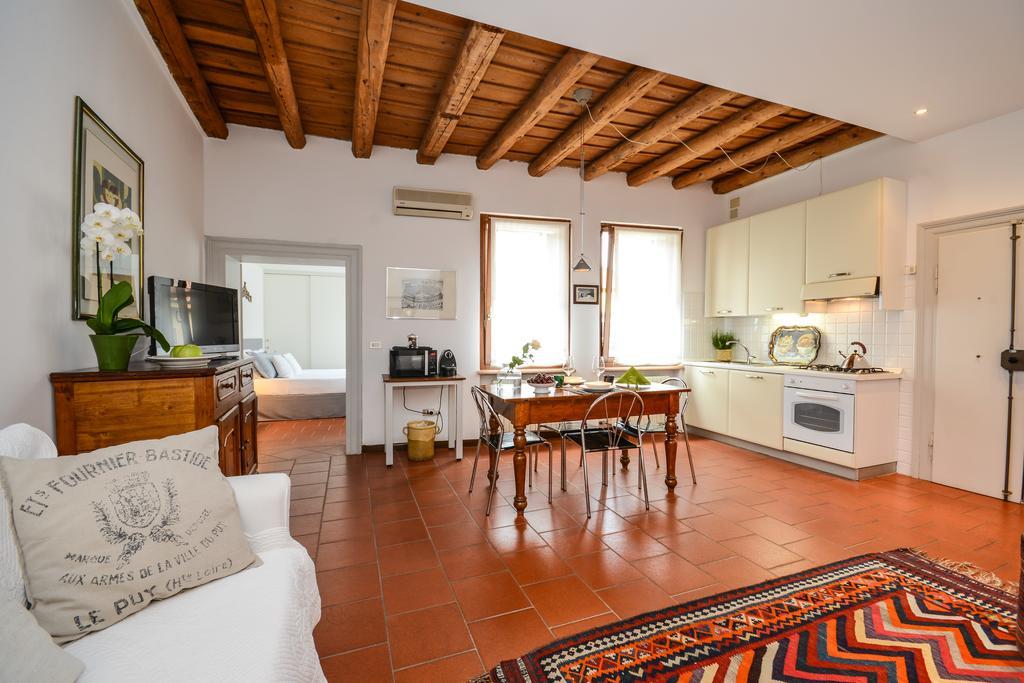 Apartment Augustus Centro Storico
