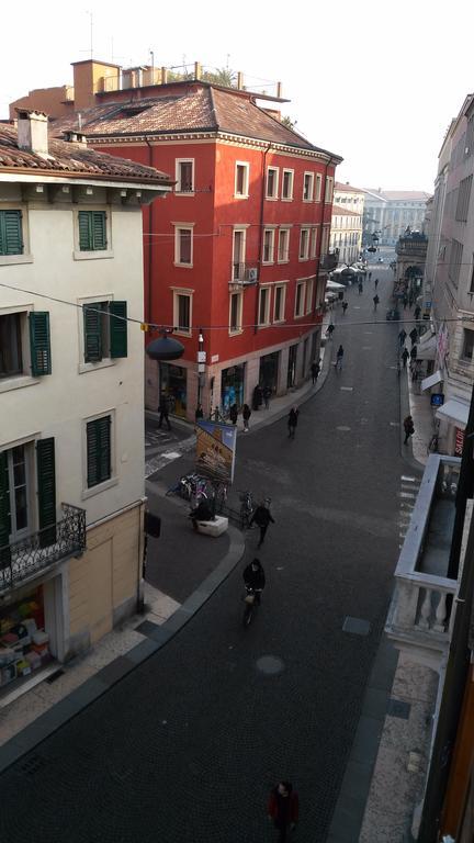 Bed & Breakfast Antica Via Roma Garden View